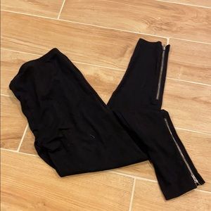 Side zipper leggings